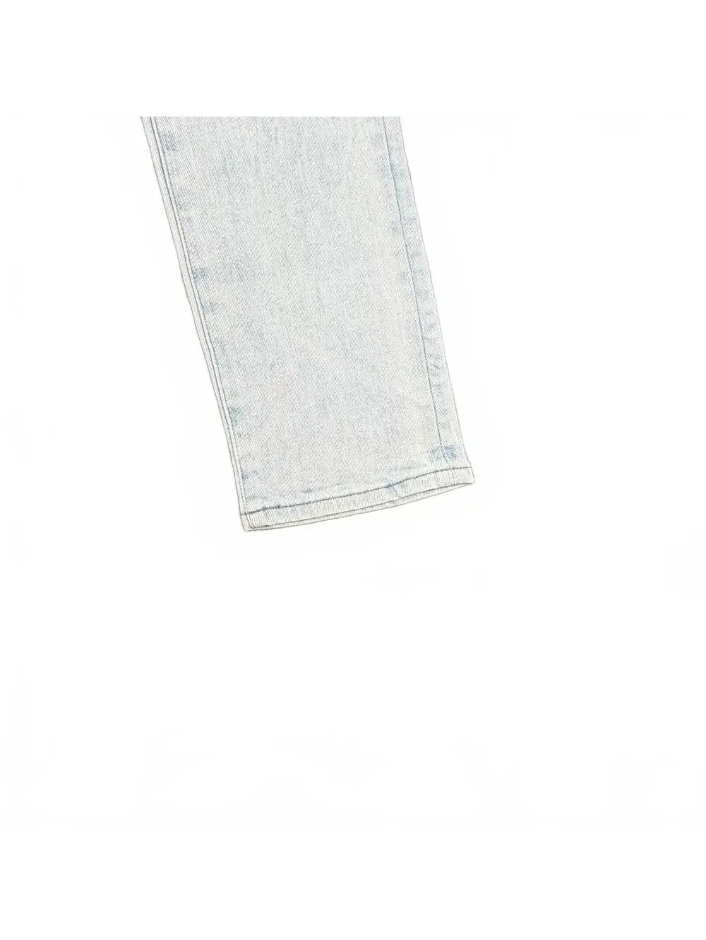 American Eagle Outfitters step into